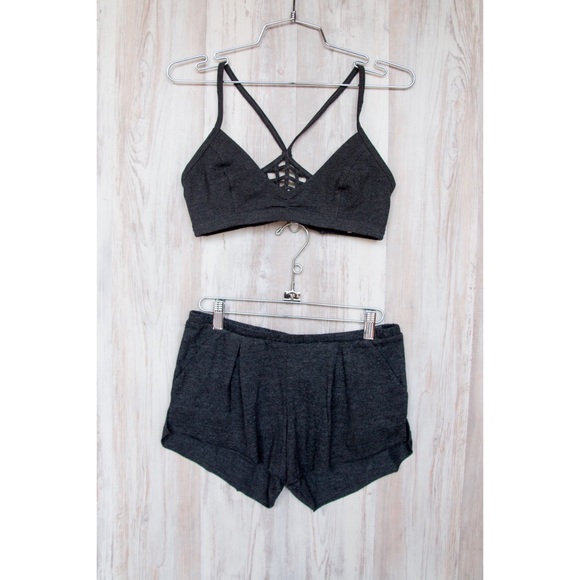 BOUTIQUE ☁️ comfy-as-can-be Chaser bralette - Picture 5 of 8